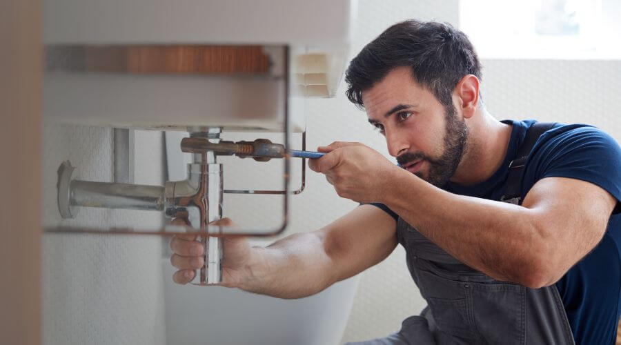 Water heater thermostat replacement in Convent, LA